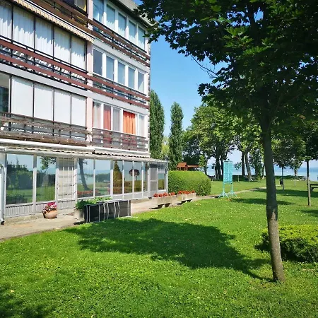 Tunde Apartman * Balatonlelle